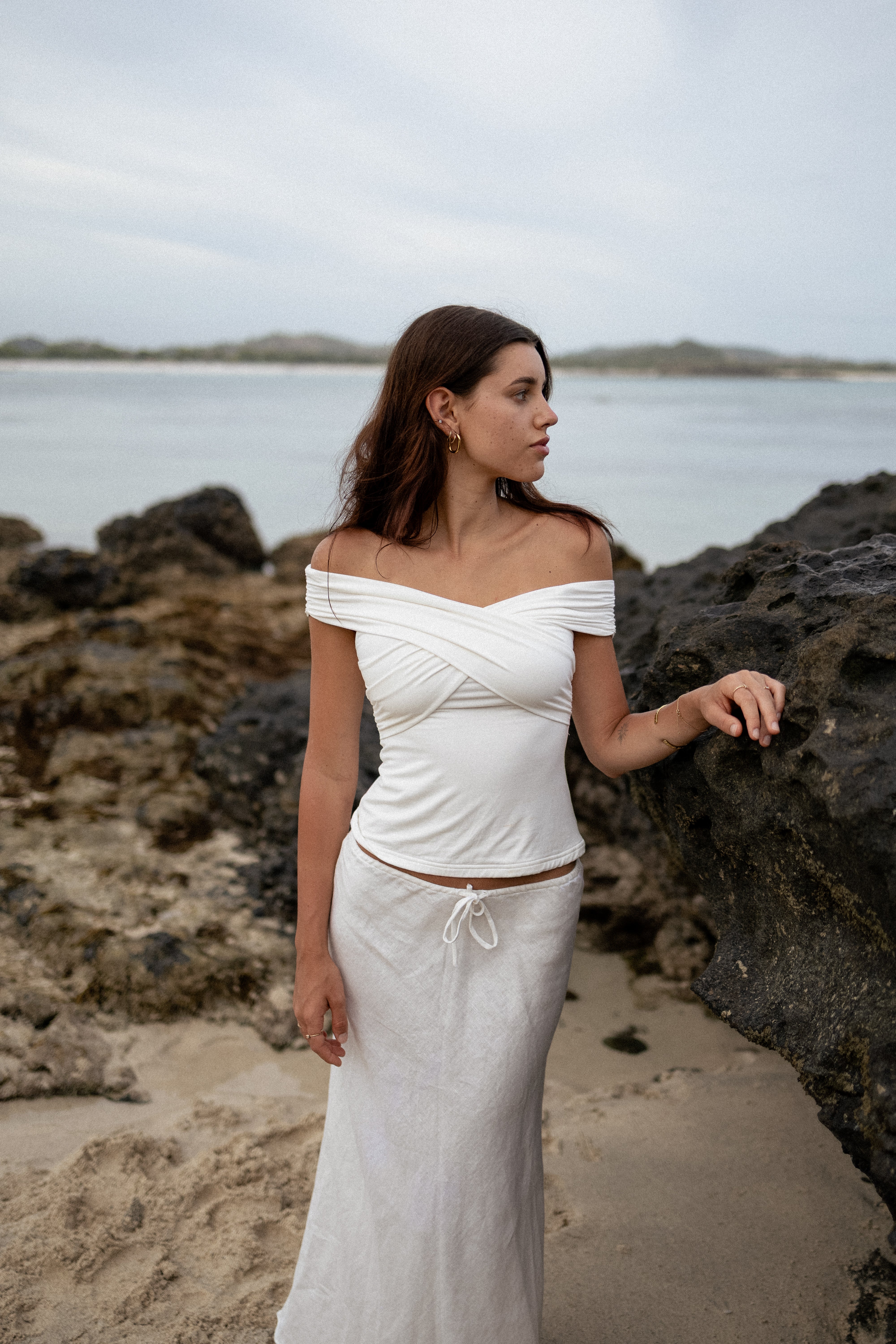 Top Mai ivory