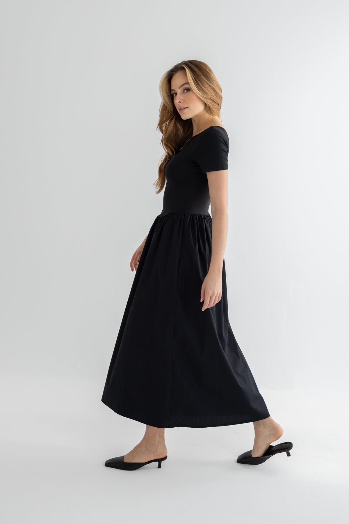 Naomi Dress in Tencel & Cotton Black