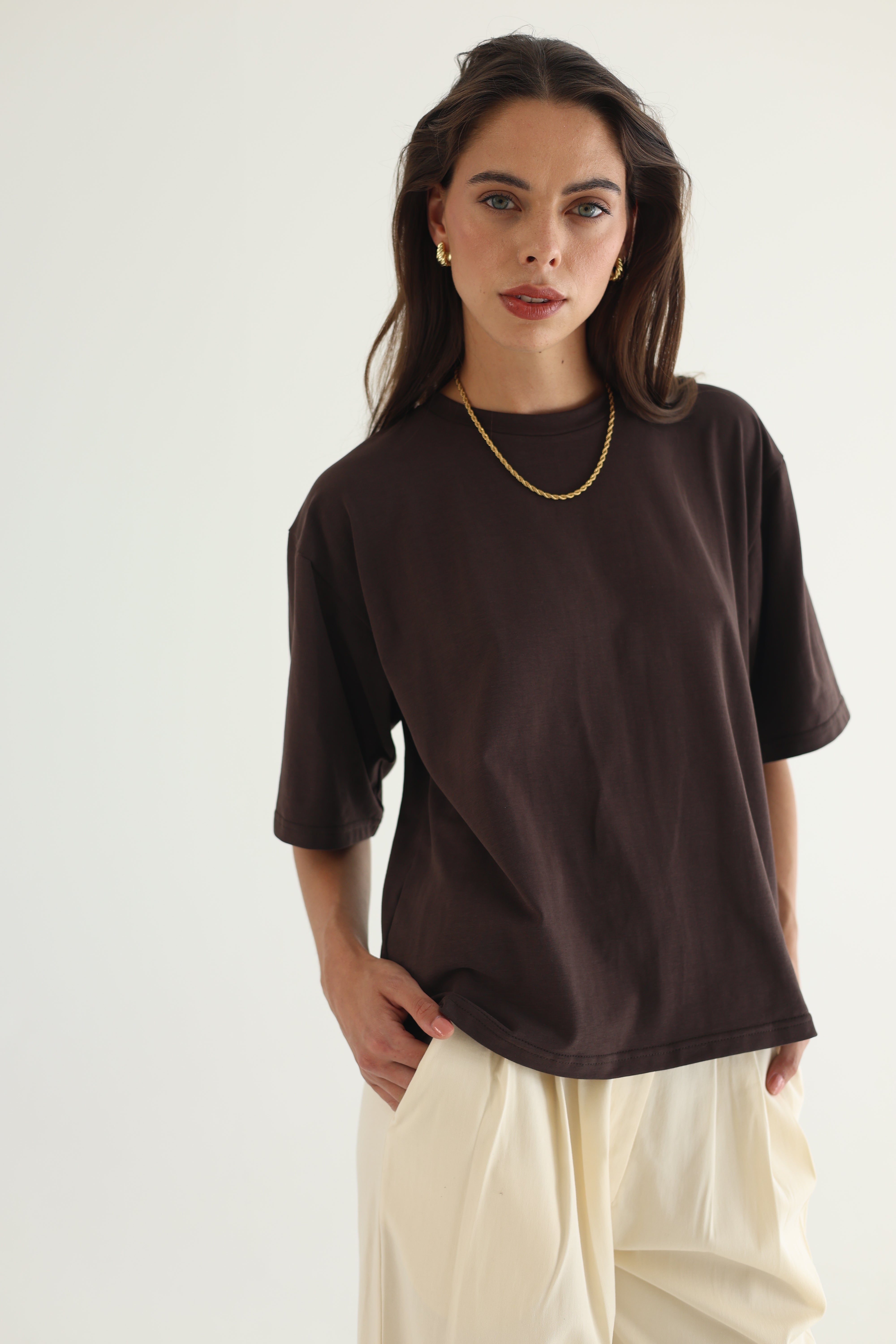 Oversized boxy tee Reese kaštanová