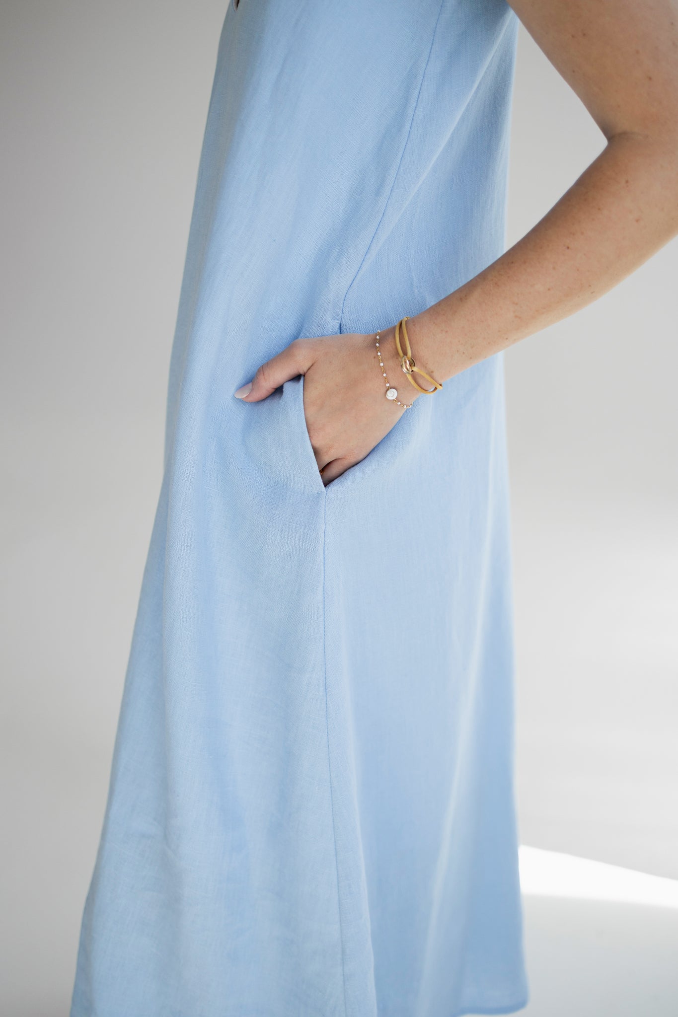 Linen dress Eloise chocolate brown