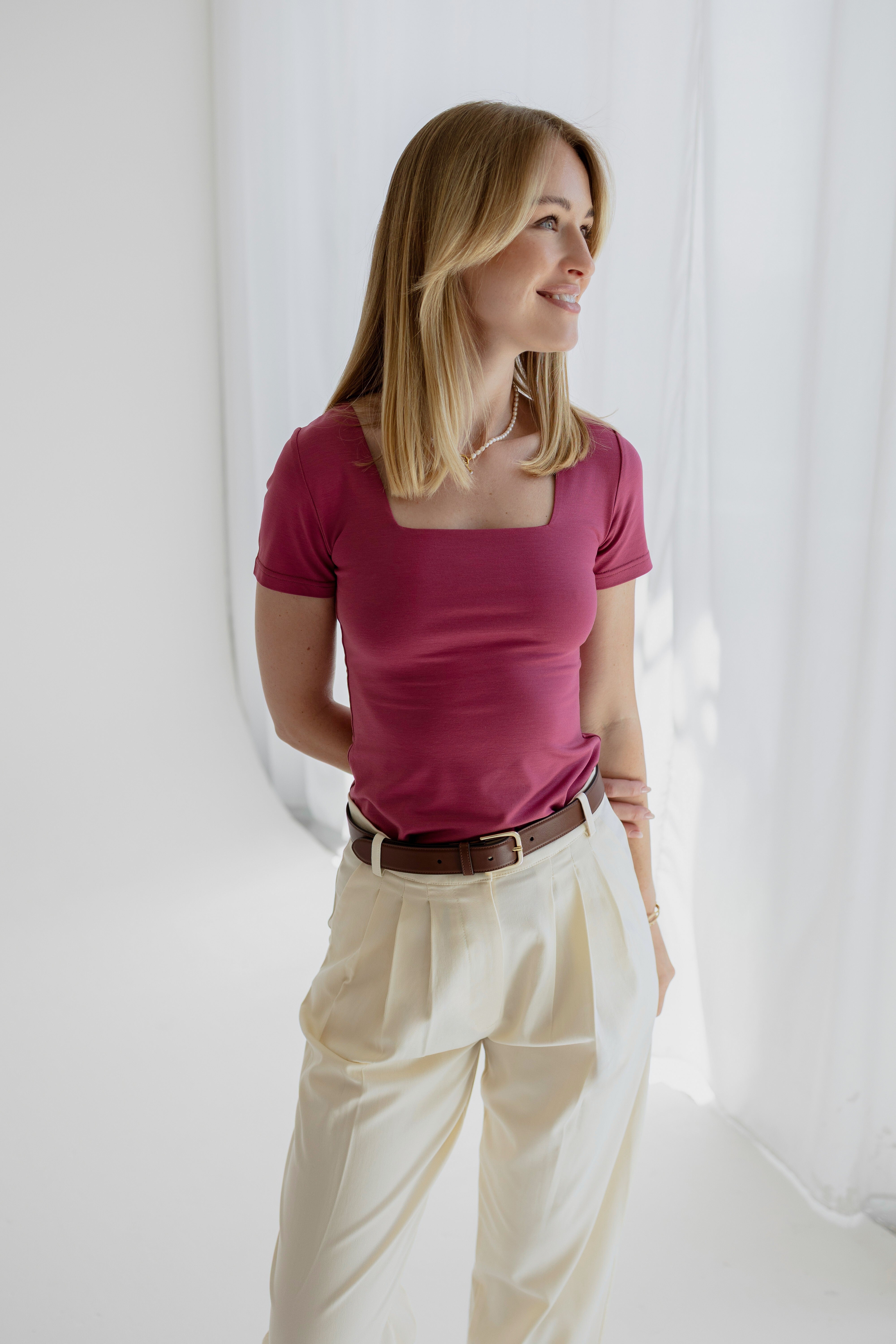 Top Ines z tencelu berry