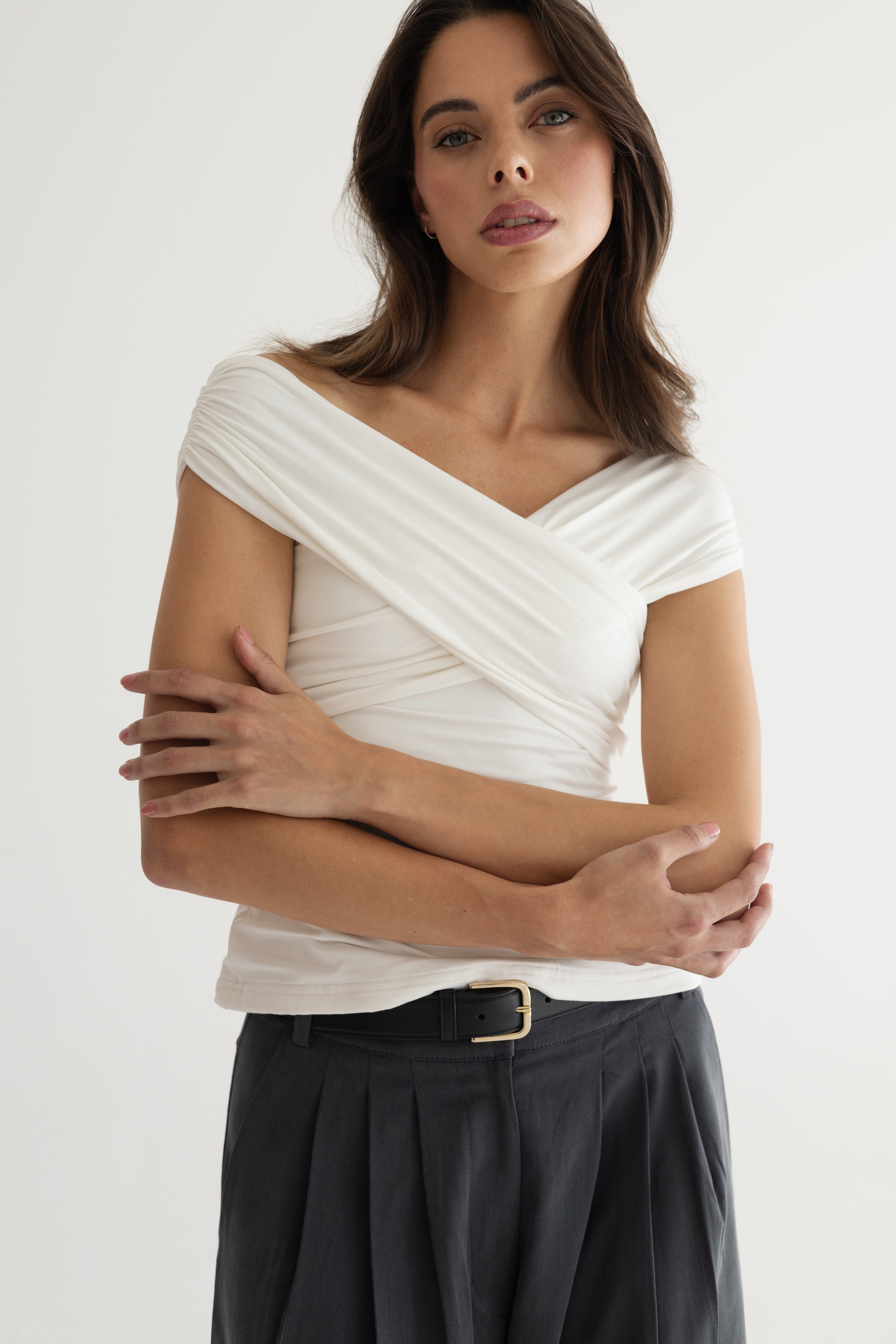 Top Mai ivory